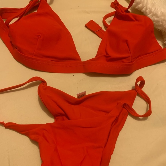 Ulta Sexy brazilian bikini set red size S-M - Picture 7 of 8